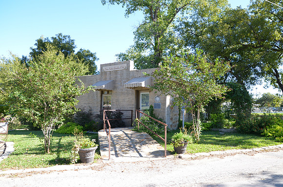 Mill Pond House