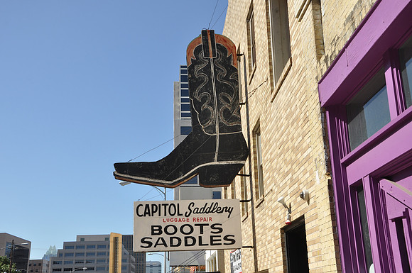 Giant Boot - Capitol Saddlery