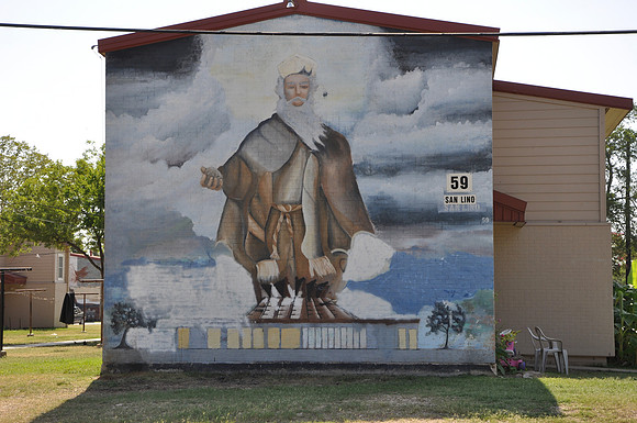 Housing Project Murals 0041