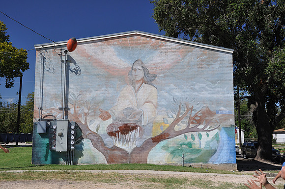 Housing Project Murals 0027