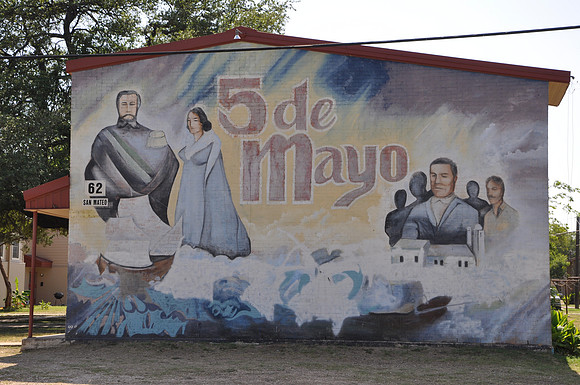 Housing Project Murals 0042