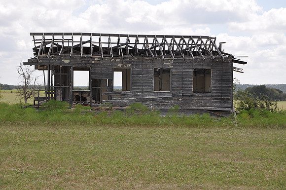 Old Building - Bell County 0004