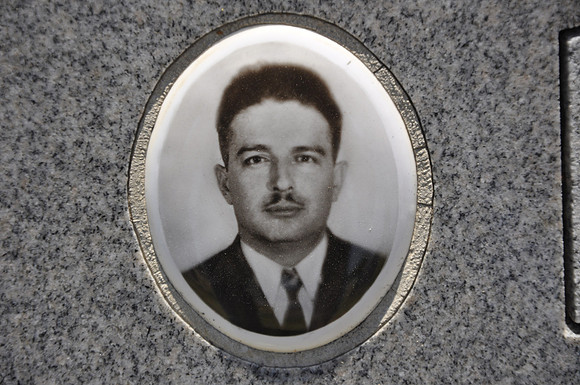 Coronado, Gil