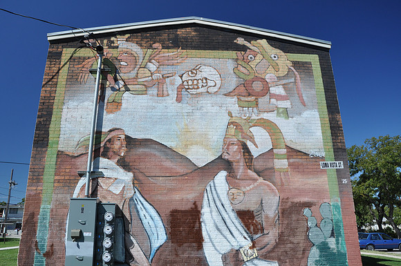 Housing Project Murals 0016