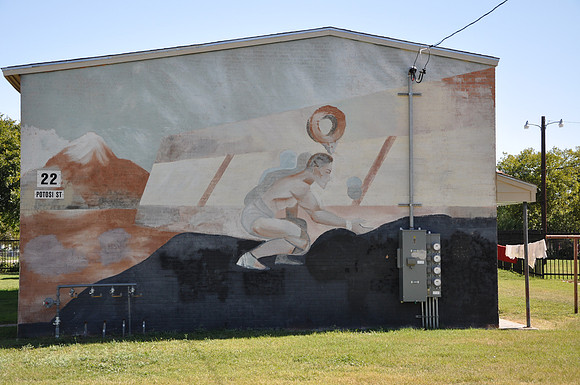 Housing Project Murals 0028