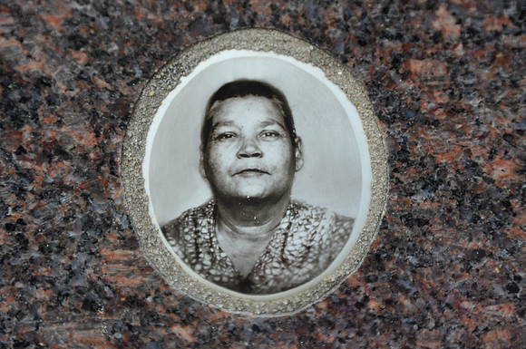 Flores, Isabel C.