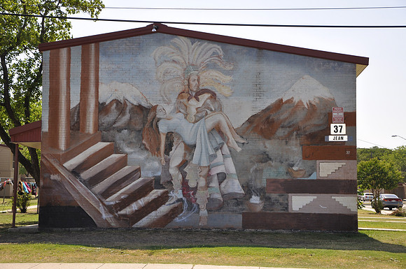 Housing Project Murals 0031