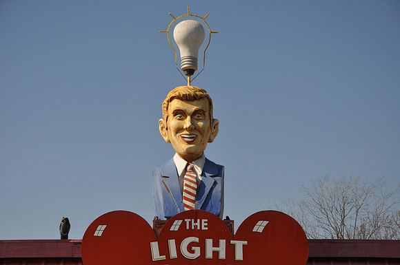 Light Bulb Man 01