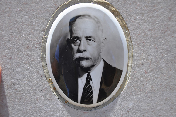 De la Garza, Felipe