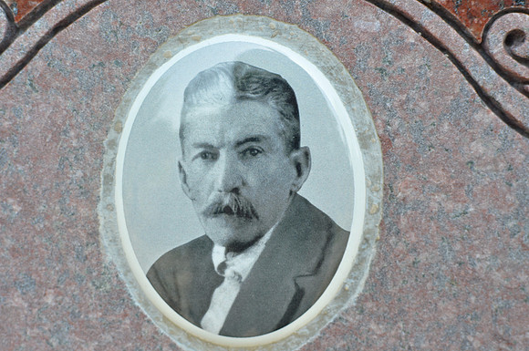 Galvan, Amado Martinez