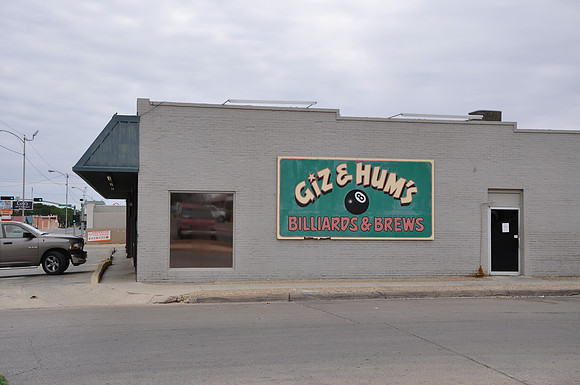 Giz & Hum's