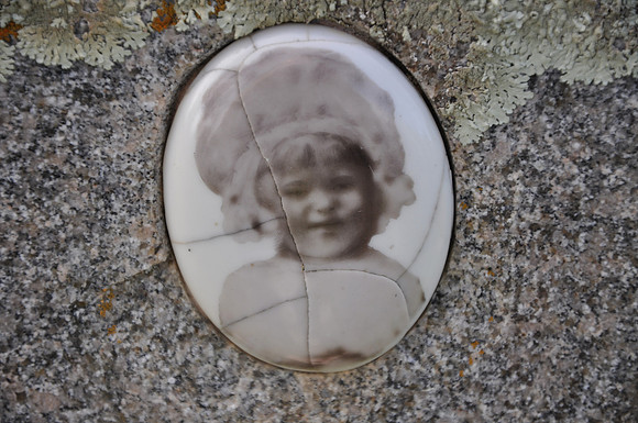 Dusek, Dorothy Ruth