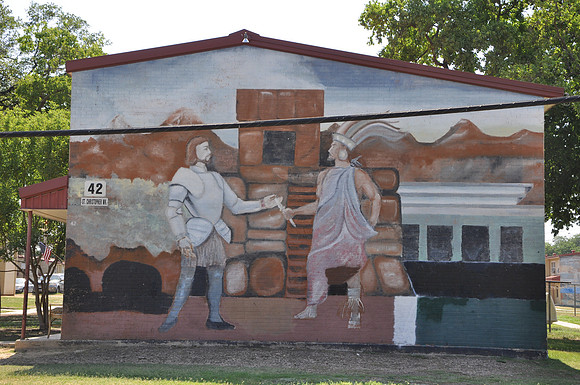 Housing Project Murals 0033