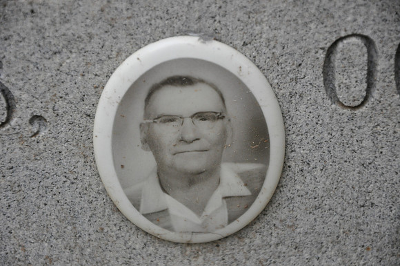 Elizondo, Vicente G.