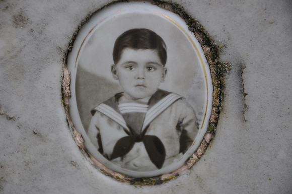 Cazares, Miguelito C.