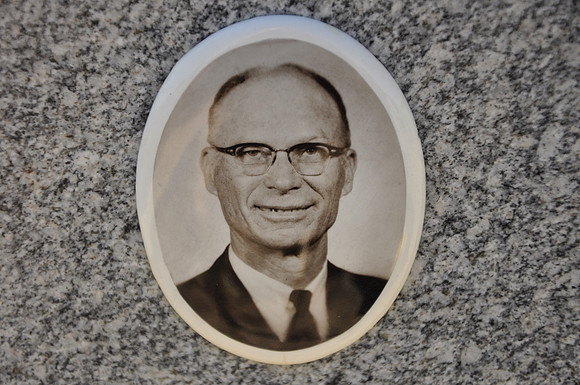 Bernsen, Ervin