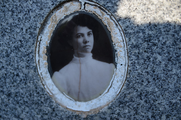 Broyles, Delia E.
