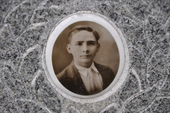 Gonzalez, Rodolfo