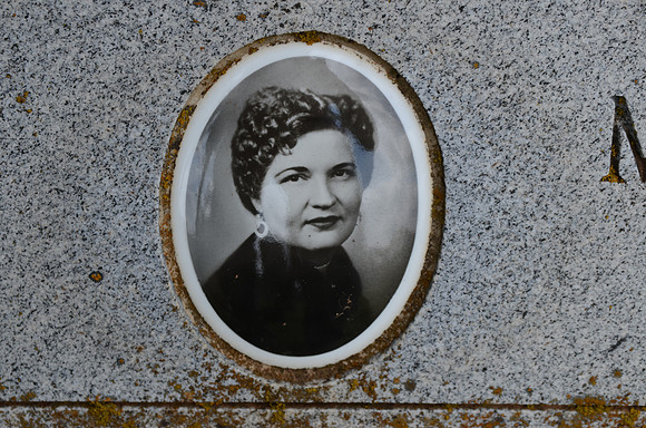 Dubois, Samie Ruth
