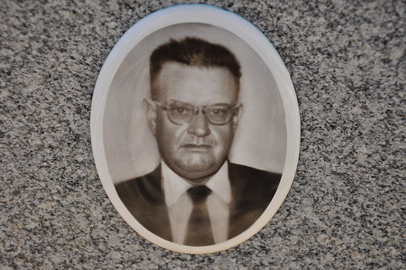 Fuchs, Leo S.