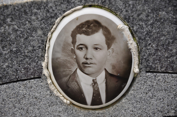 Arocha, Juan Antonio