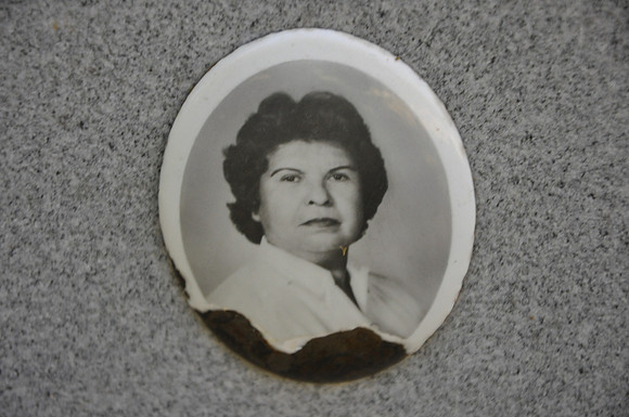 Benavides, Anita R.