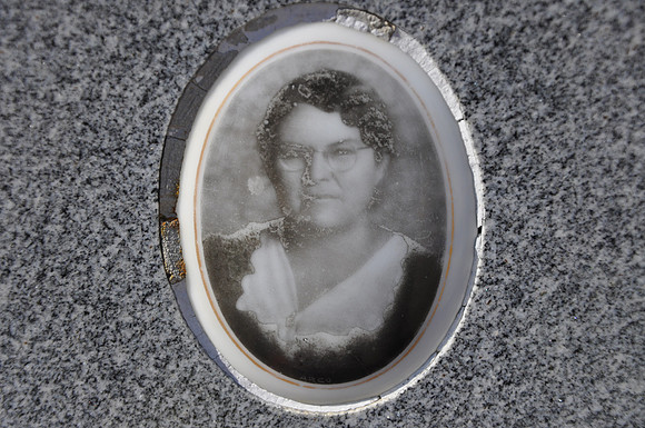 Bockholt, Julia E.