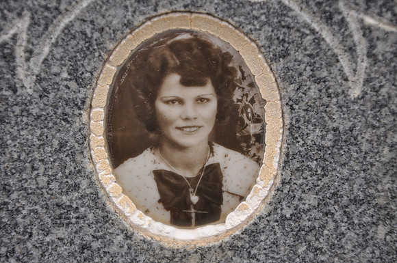 Dauwe, Mary