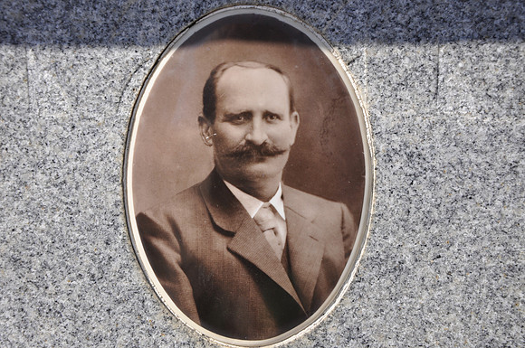 Greger, August