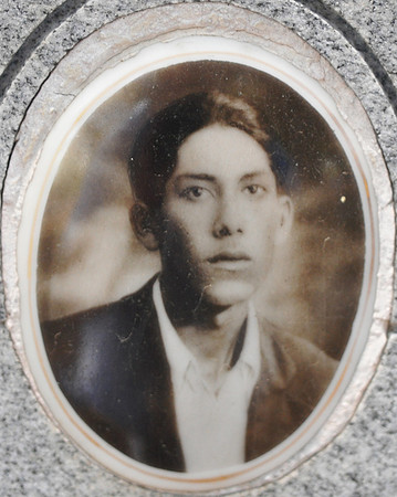 Guajardo, Lorenzo