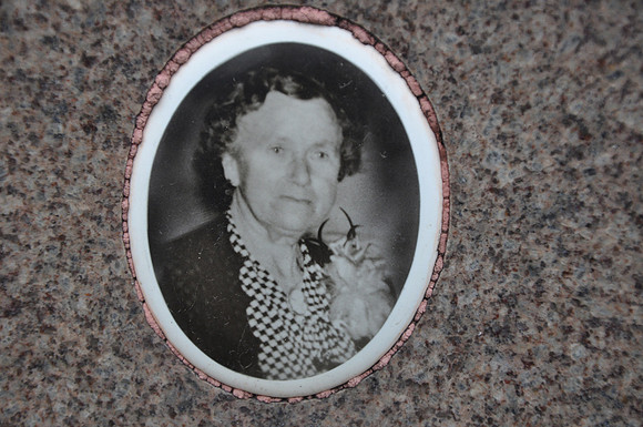 Bauwens, Leonie C.