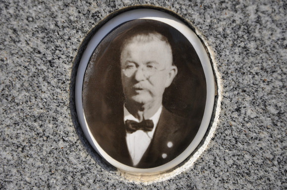 Frenzel, Joseph