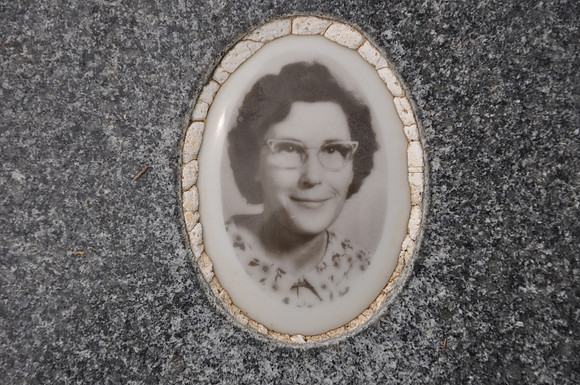 Gaither, Vlasta Mary