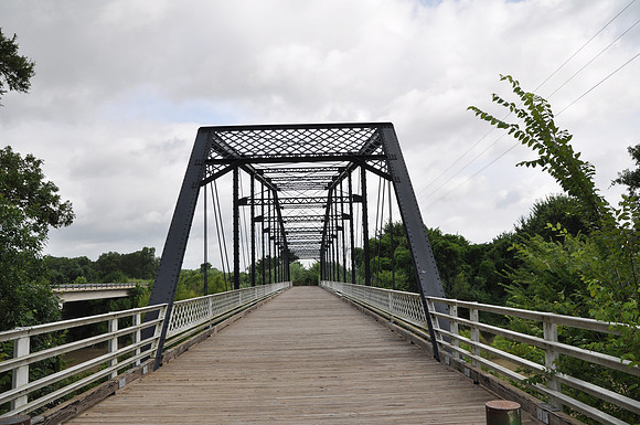 Sugarloaf Bridge, Milam County