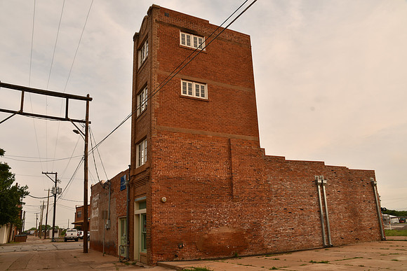 World's Littlest Skyscraper