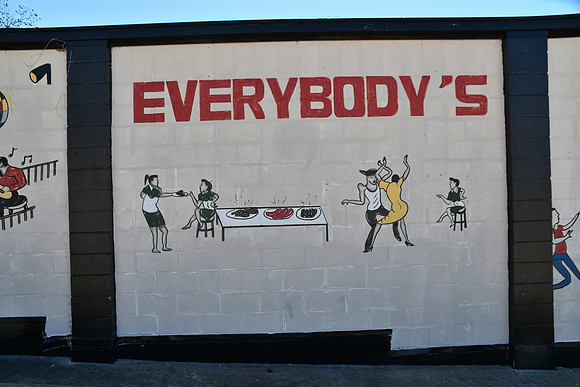 Everybody's 0001f