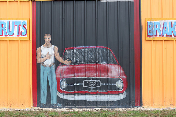 Motorman Garage 0001