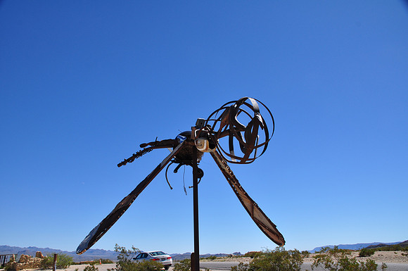 Giant Insect 0001 C