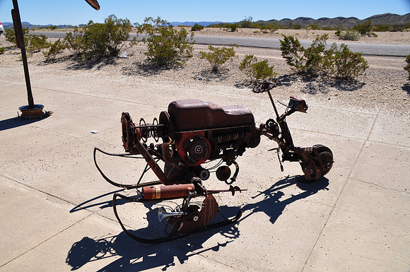 Strange Machine 0001 b