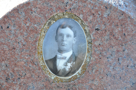 Eckhardt, Emil R.