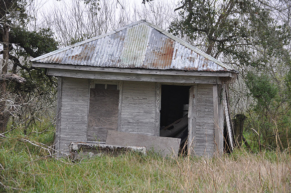 Old Building - Bee County 0001