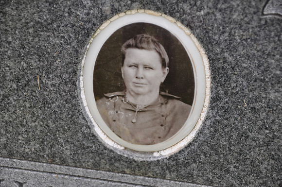 Breit, Wilhelmina