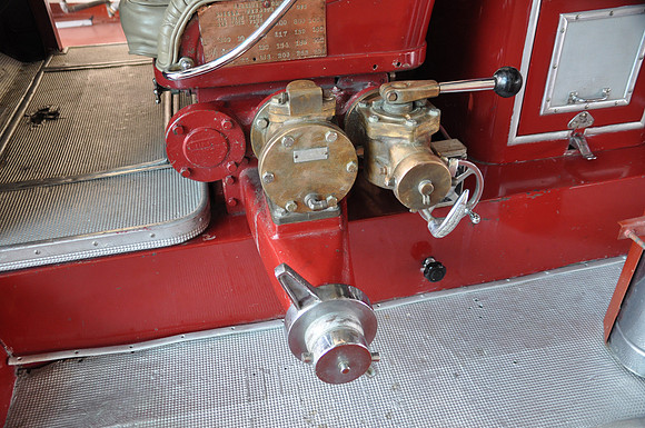 Diamond T Fire Truck 0001e