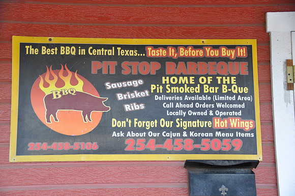 Pit Stop Bar-B-Q 0001b