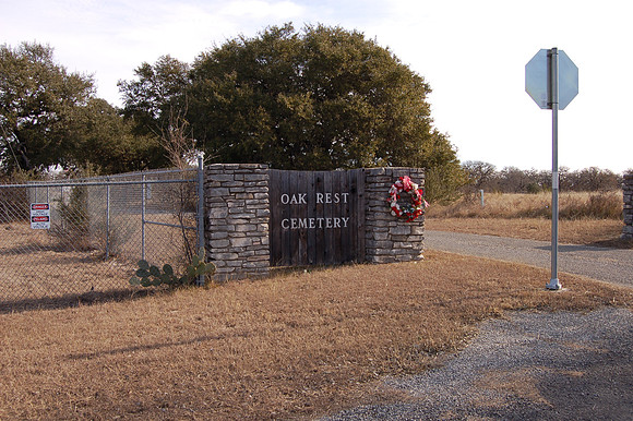 Oak Rest Cemetery