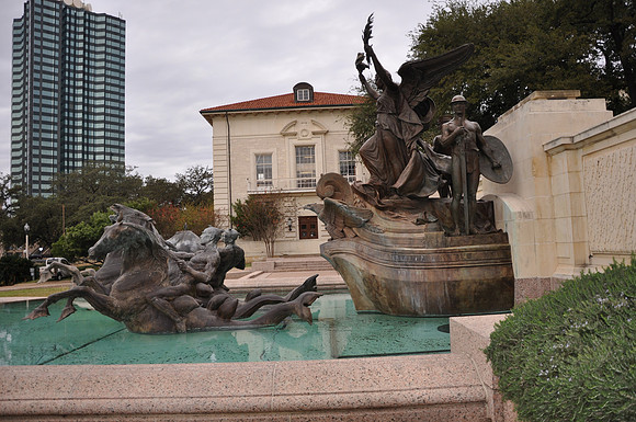 Littlefield Memorial Fountain 0004