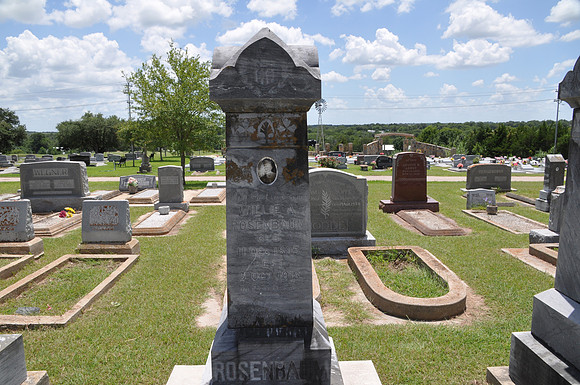Rosenbaum, Willie A. 2