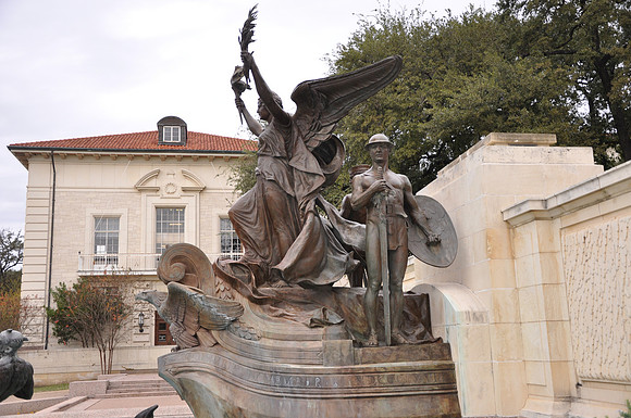 Littlefield Memorial Fountain 0002