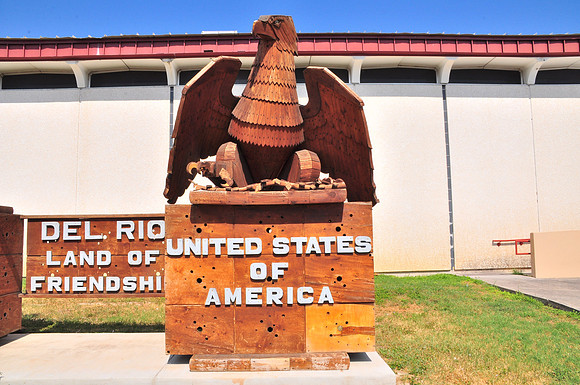 Del Rio Eagles 0001d