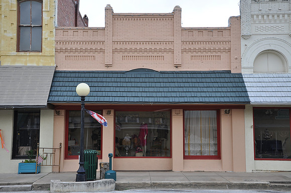 211 Main Street